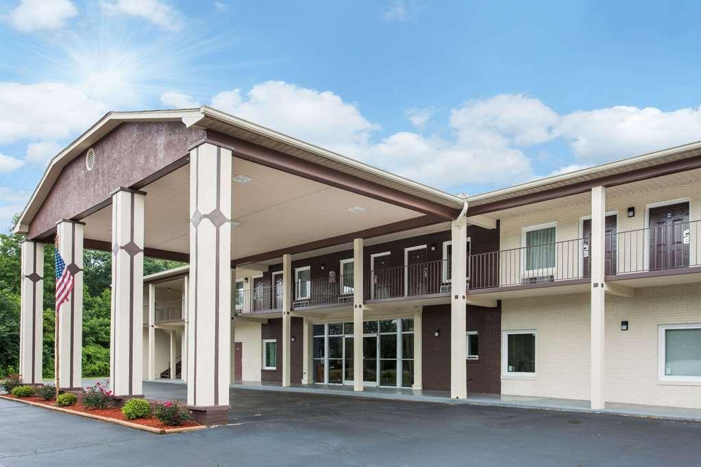 Econo Lodge Форест-Сіті Екстер'єр фото