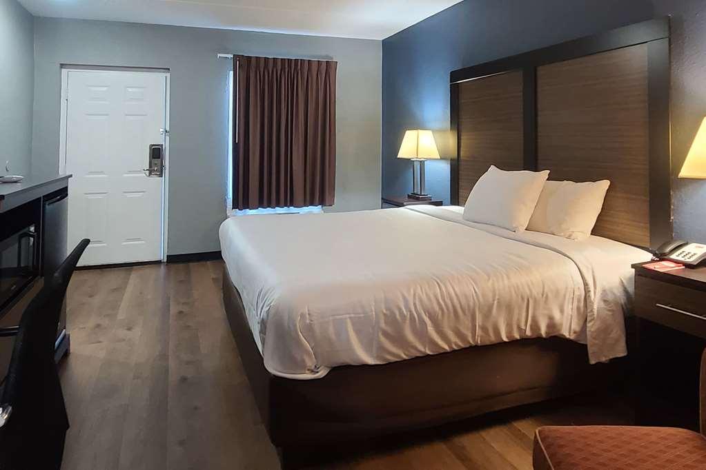 Econo Lodge Форест-Сіті Номер фото